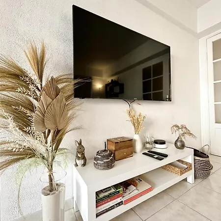 Apartment Le Diego Suarez, 5 Pers, Climatisation, Parking, 100m Des Plages *