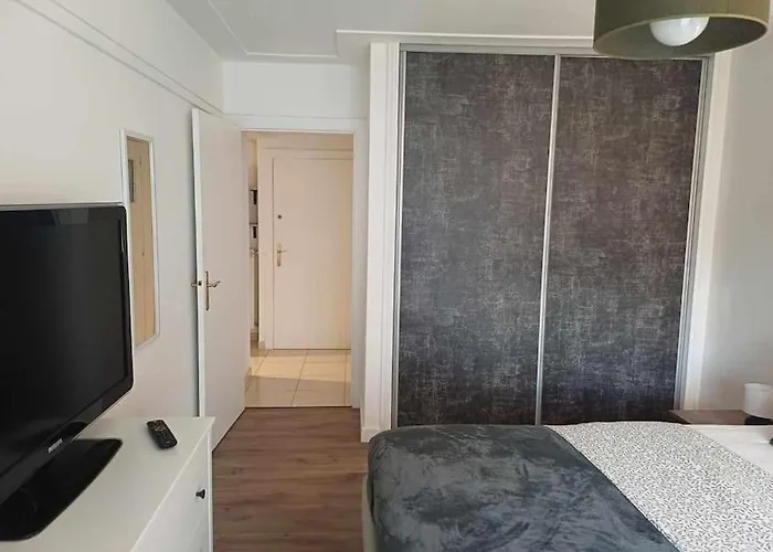 Le Diego Suarez, 5 Pers, Climatisation, Parking, 100m Des Plages Lejlighed